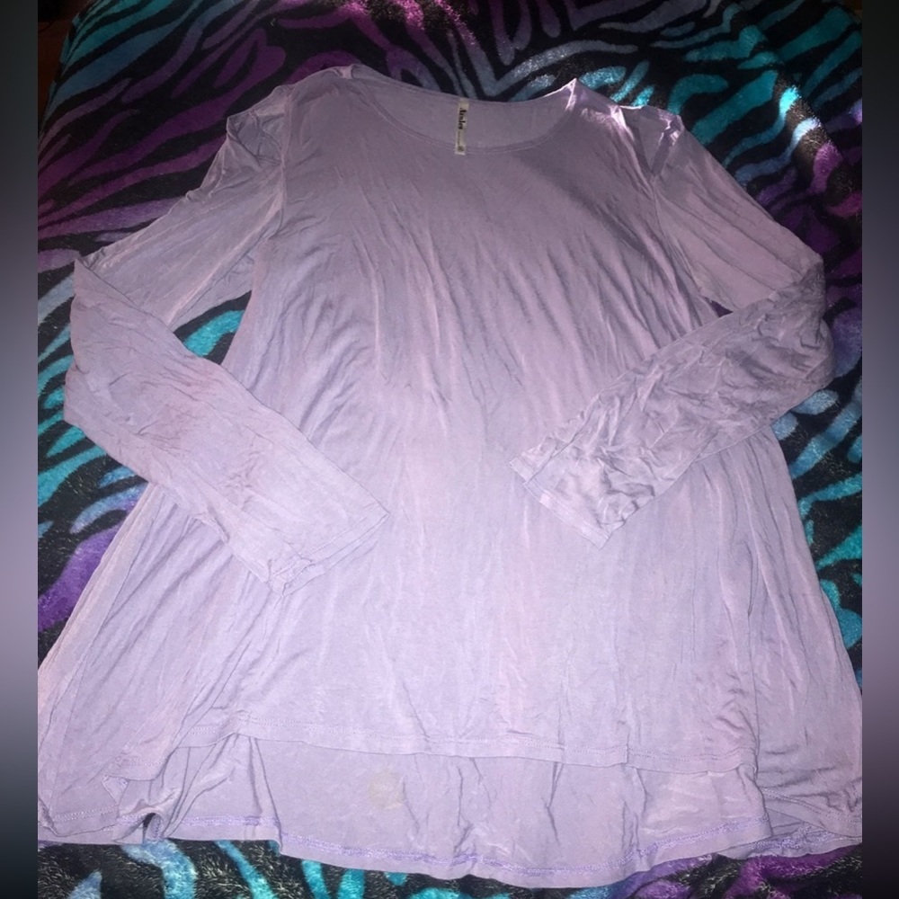 Azules lilac cold shoulder long sleeve shirt